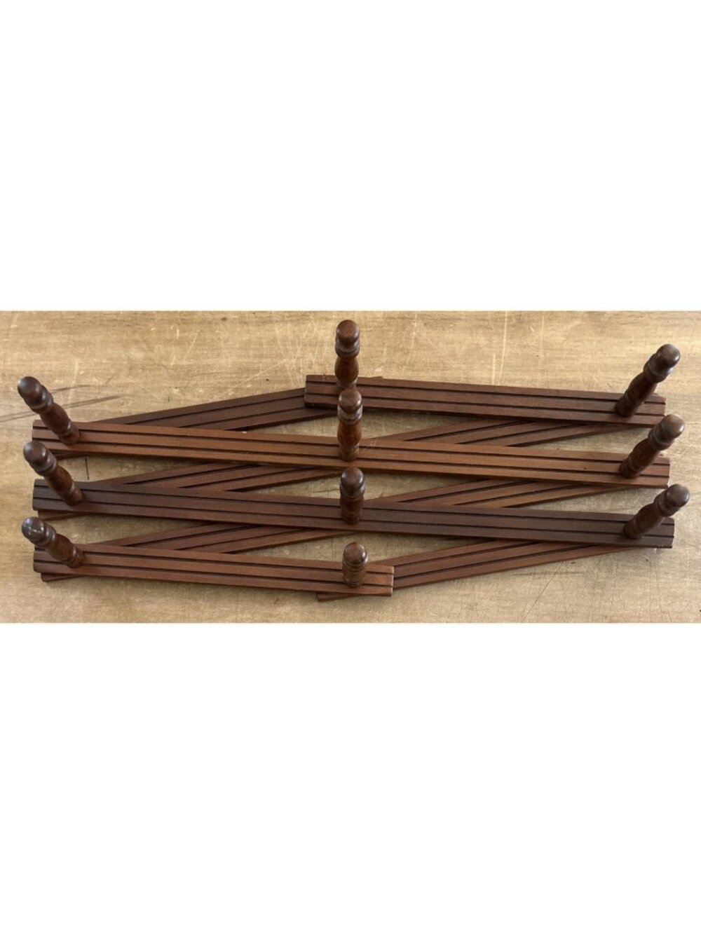 VTG Cottagecore Wood Accordion Folding 10 Peg Mug Coat Hat Rack Wall Hanger